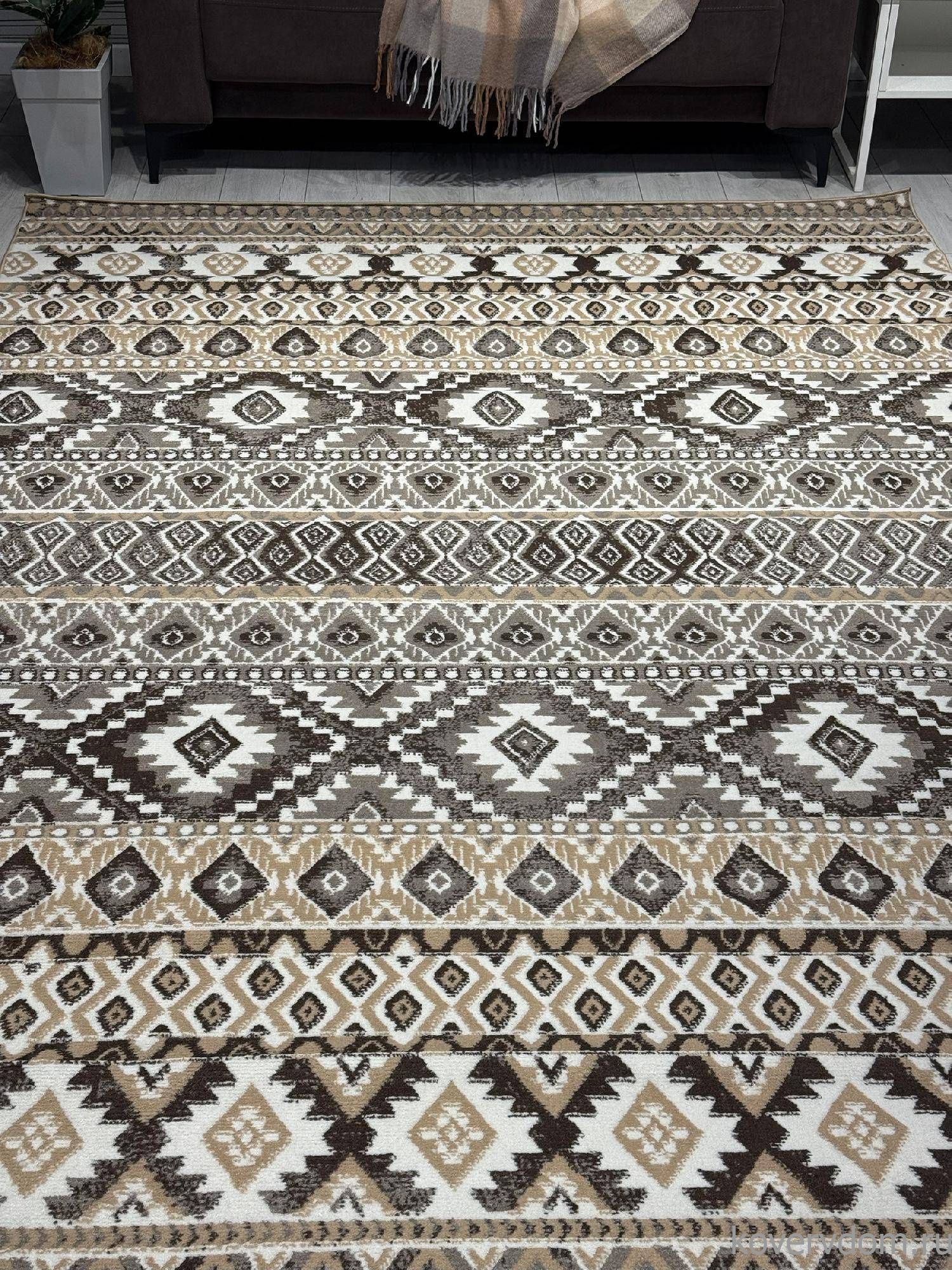 Ковер PRAGA 06050A BROWN / TOZ GRI